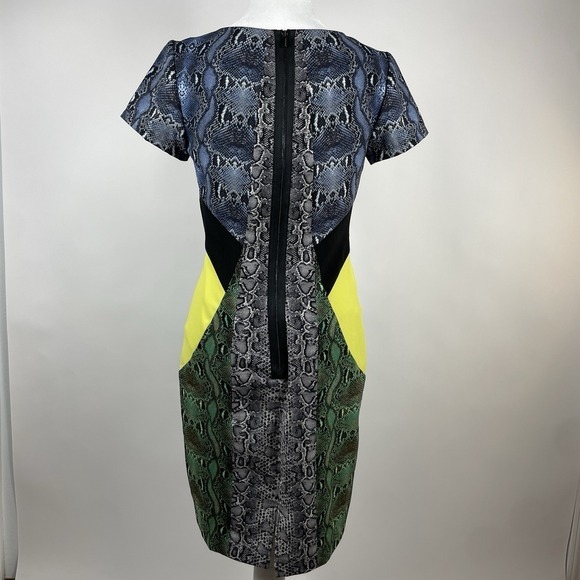 BCBGMaxAzria Sz XS Chloe Dress Snakeskin Sheath Sexy Bodycon Edgy‎ Club - Picture 4 of 16